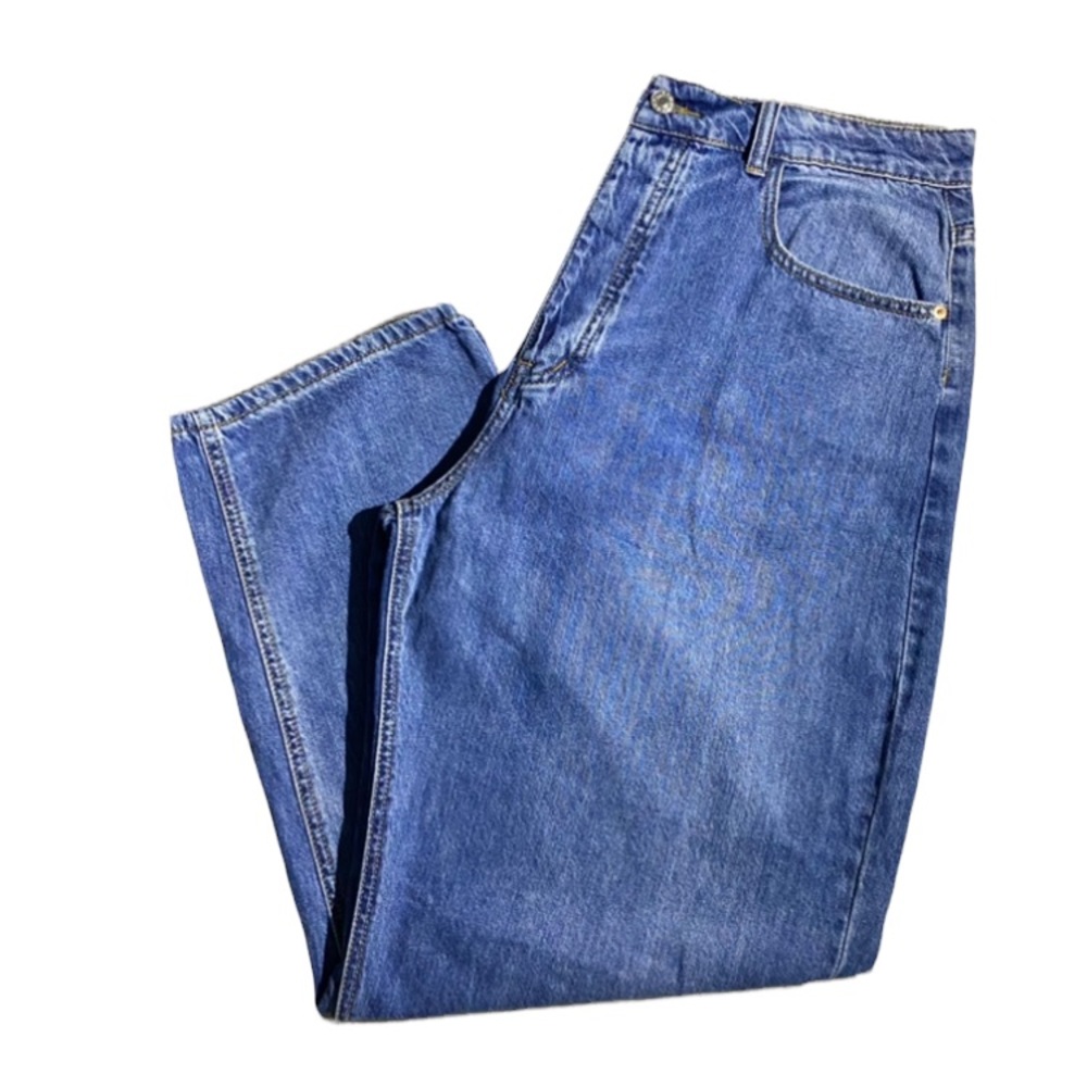 PrettyLittleThing High Rise Boyfriend Jeans - Medium Blue Wash - Button fly - 12